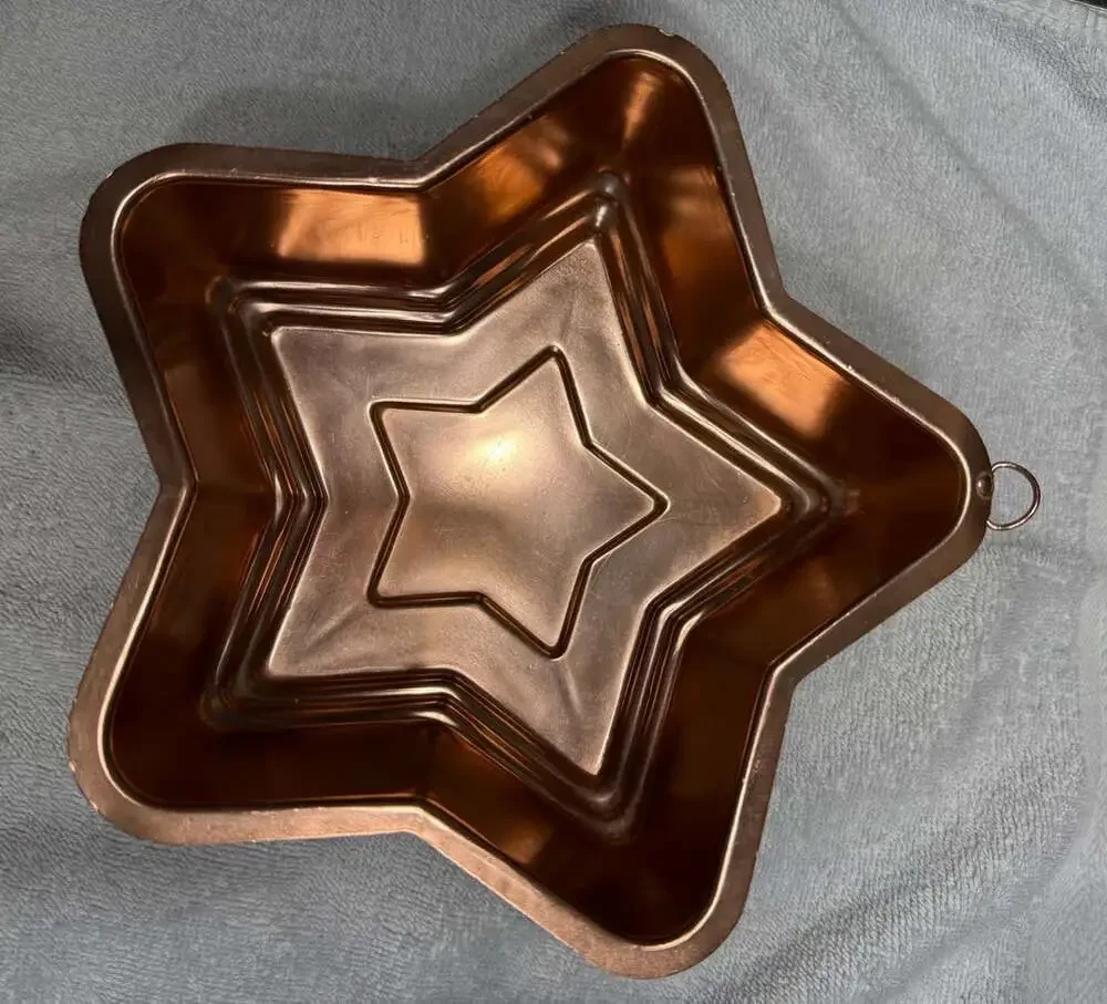 Vintage Mirro Copper Colored Aluminum Star Mold